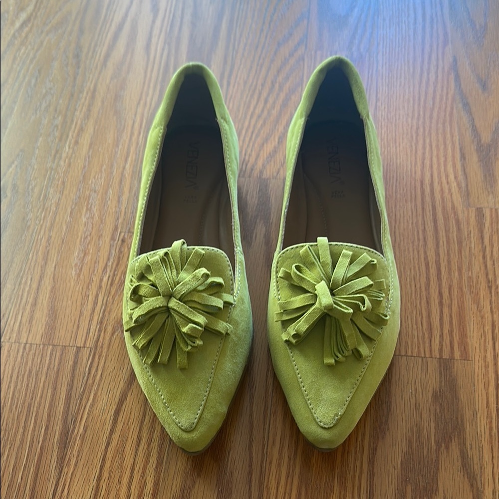 Venezia Green Flats with Decorative Bow